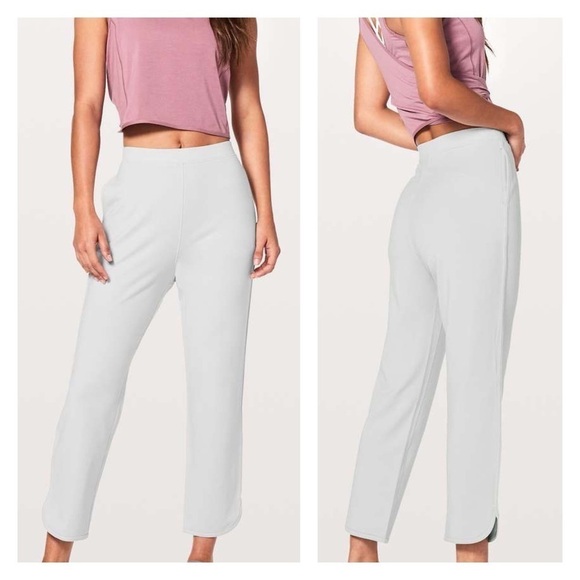 Lululemon Every Moment Crop Modal Terry Pant 26" in Vapor 2 - Picture 2 of 9